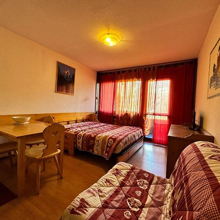 Residence Petit Tibet ブレウイル・チェルヴィナイア エクステリア 写真