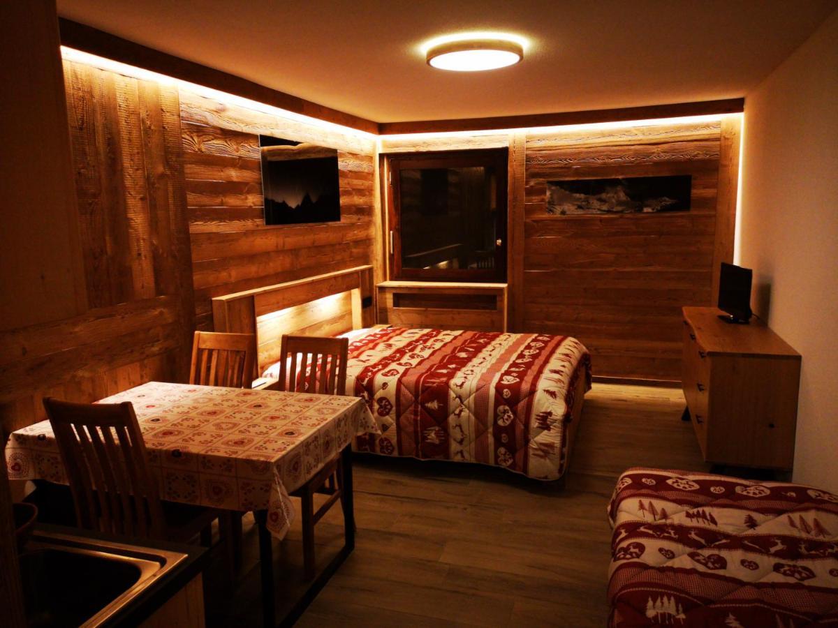 Residence Petit Tibet ブレウイル・チェルヴィナイア エクステリア 写真