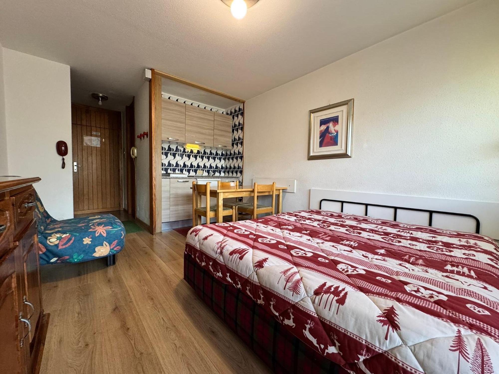 Residence Petit Tibet ブレウイル・チェルヴィナイア エクステリア 写真