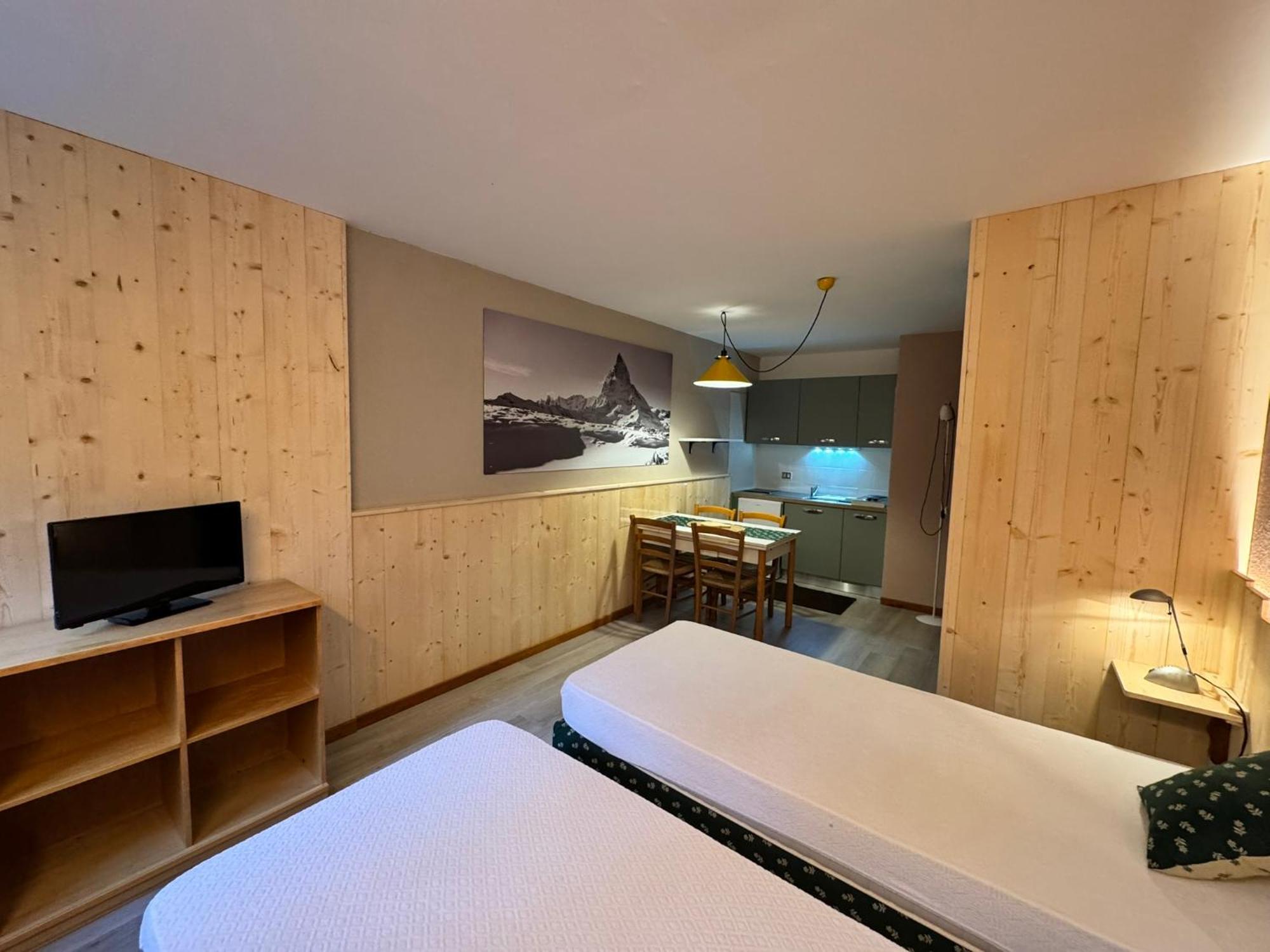 Residence Petit Tibet ブレウイル・チェルヴィナイア エクステリア 写真