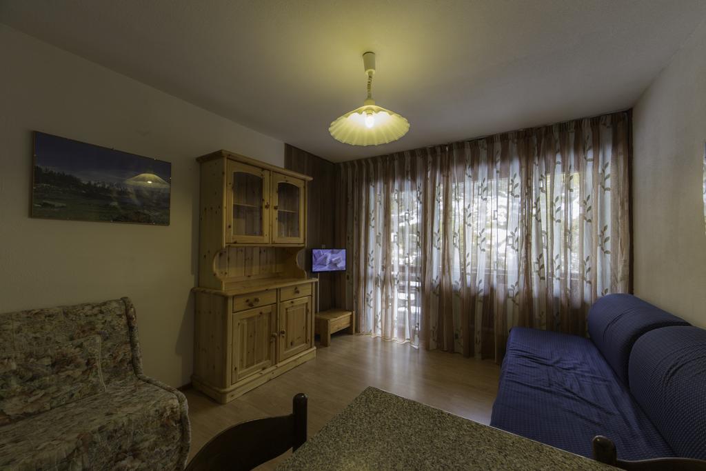 Residence Petit Tibet ブレウイル・チェルヴィナイア エクステリア 写真